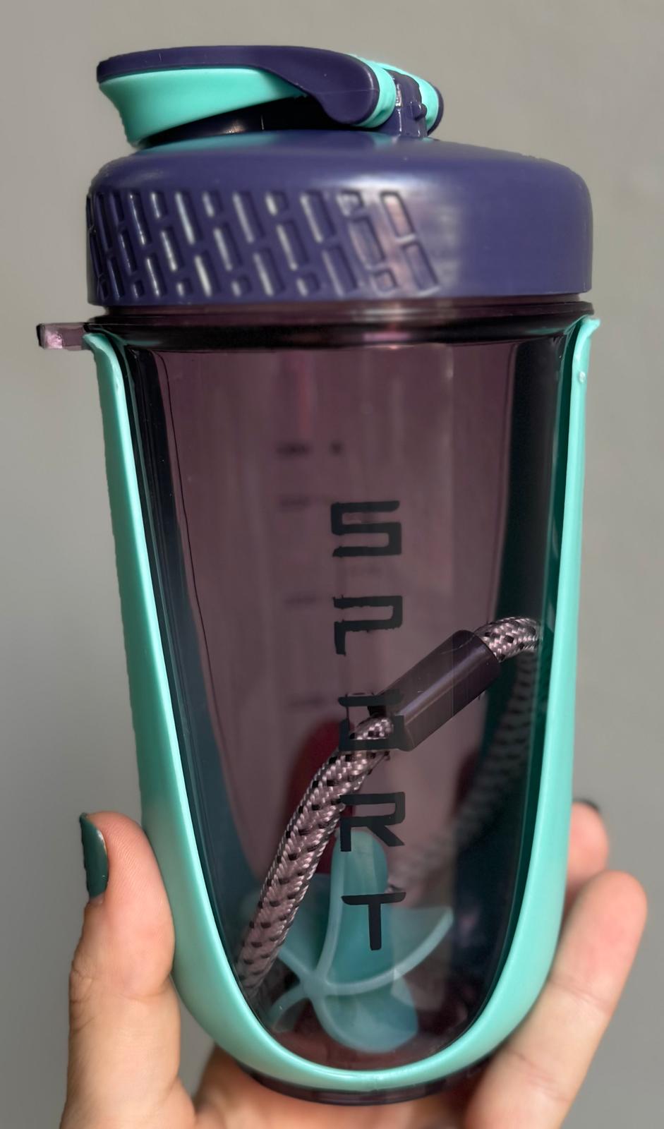Small Shaker Bottle (Green) 590 ml
